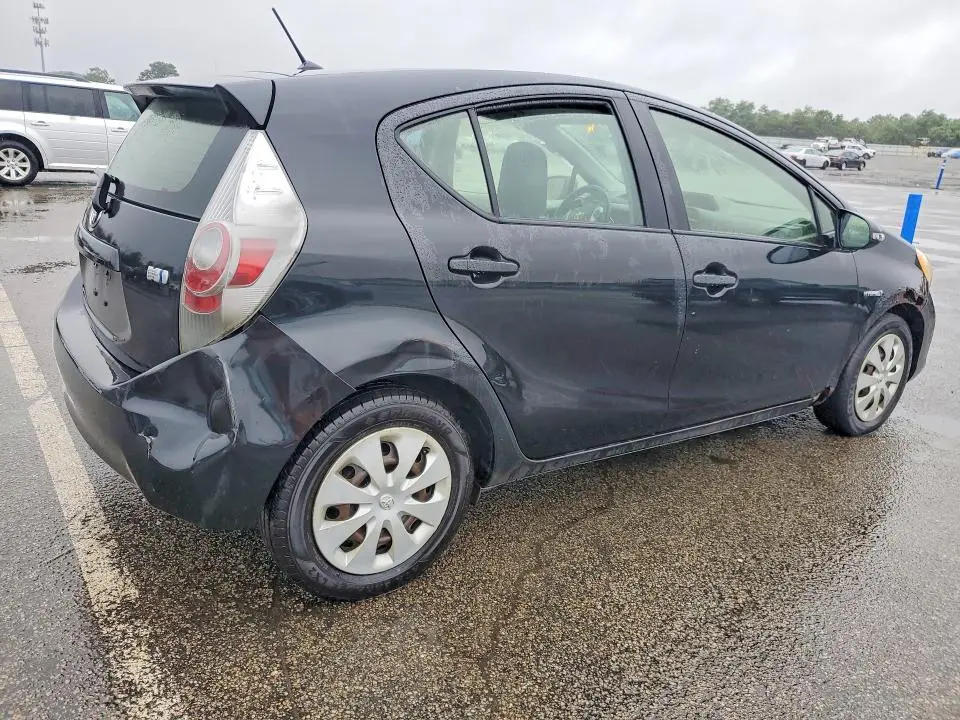 2012 TOYOTA PRIUS C ONE  