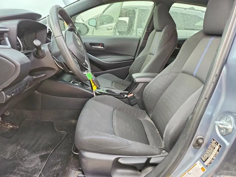 2021 TOYOTA COROLLA SE  