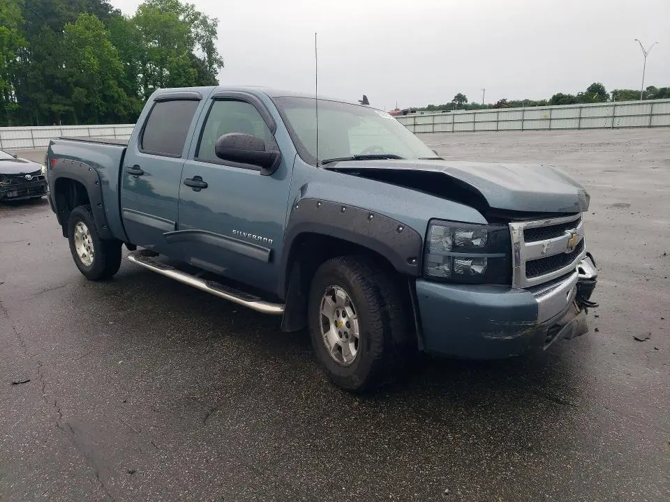 2010 CHEVROLET SILVERADO K1500 LT  