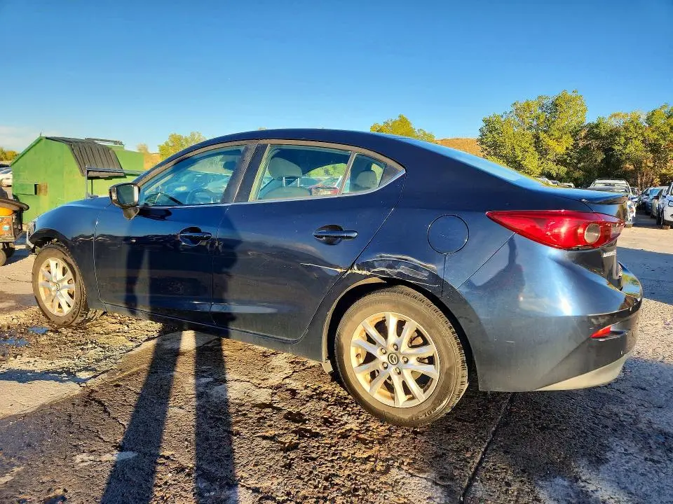 2015 MAZDA 3 TOURING  