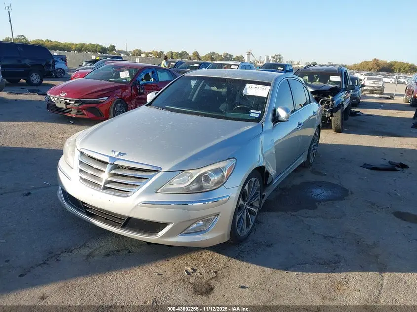 2012 HYUNDAI GENESIS 4.6