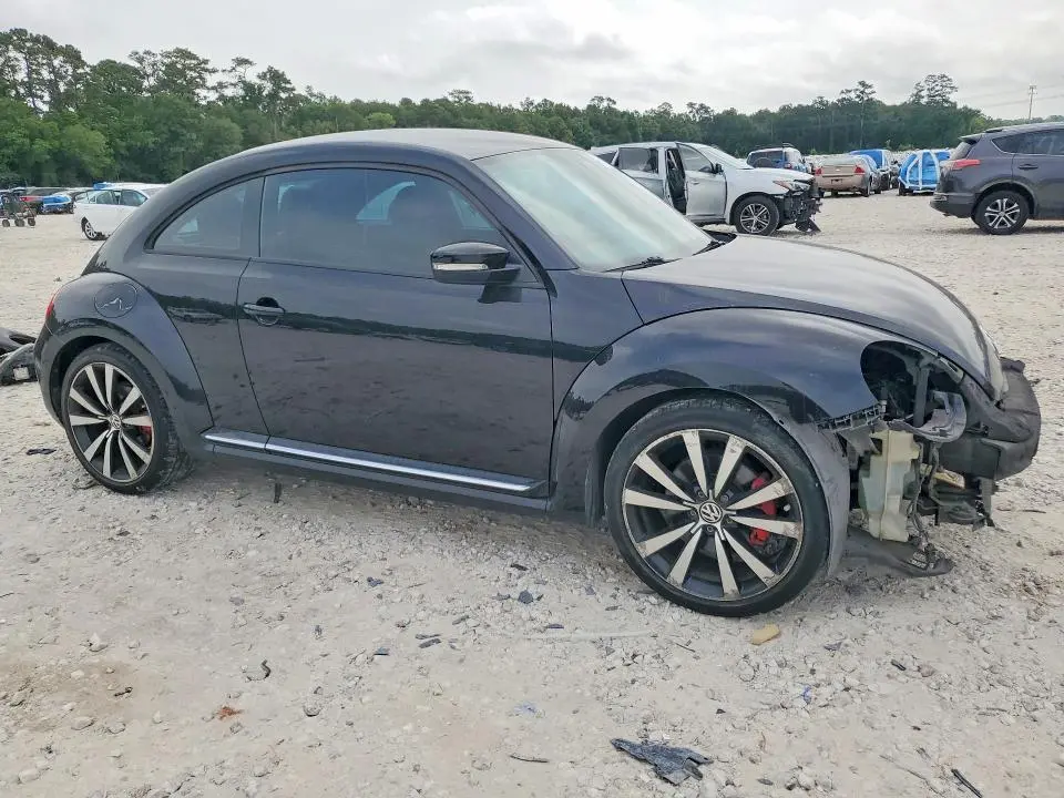 2012 VOLKSWAGEN BEETLE TURBO  