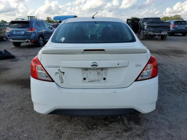 2017 NISSAN VERSA S  
