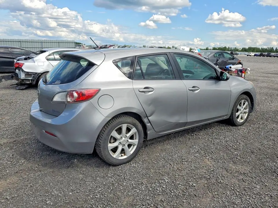 2013 MAZDA 3 I  
