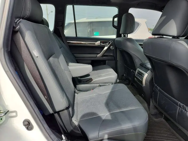 2023 LEXUS GX 460  
