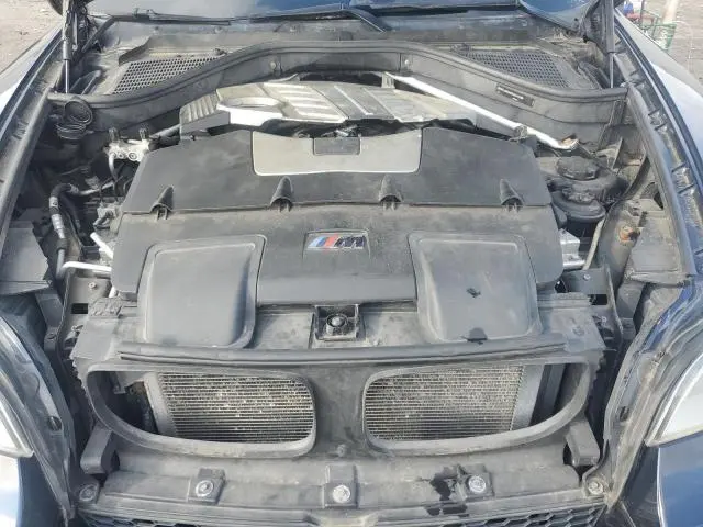 2013 BMW X6 M  