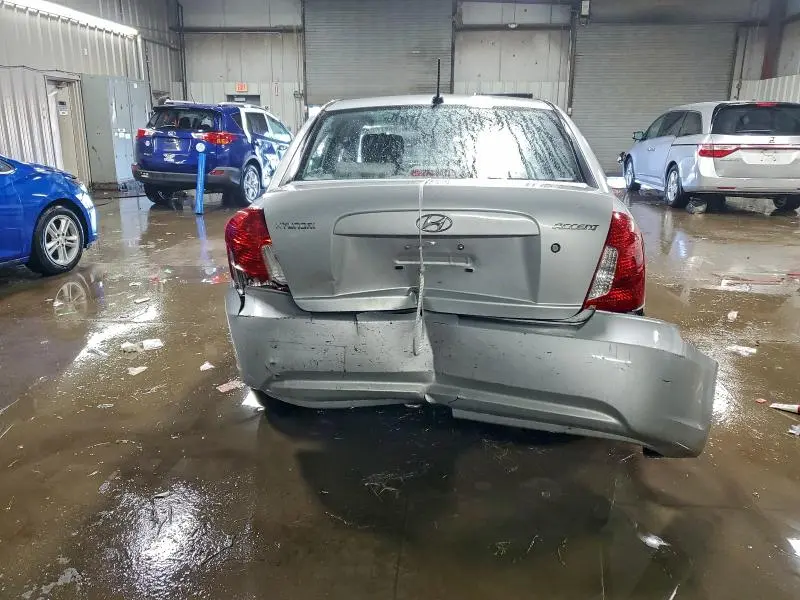 2010 HYUNDAI ACCENT GLS  