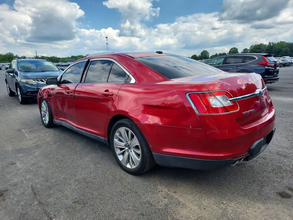 2010 FORD TAURUS LIMITED  