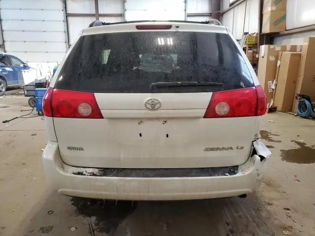 2010 TOYOTA SIENNA CE  