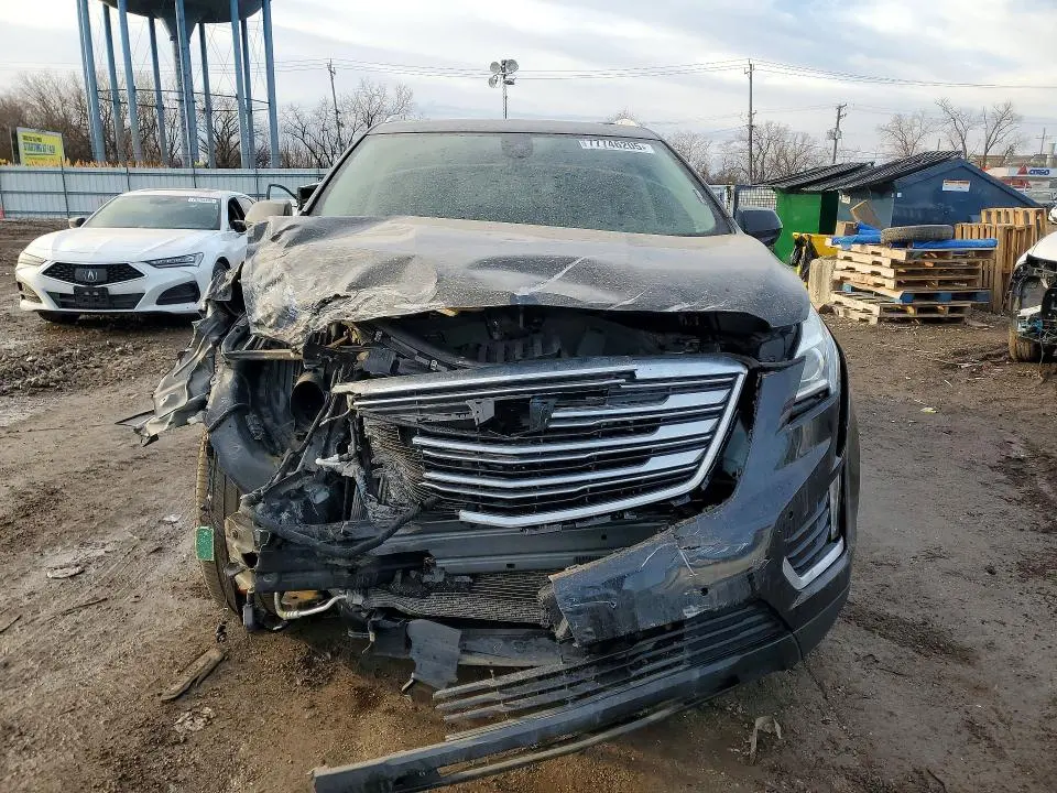 2017 CADILLAC XT5 LUXURY  