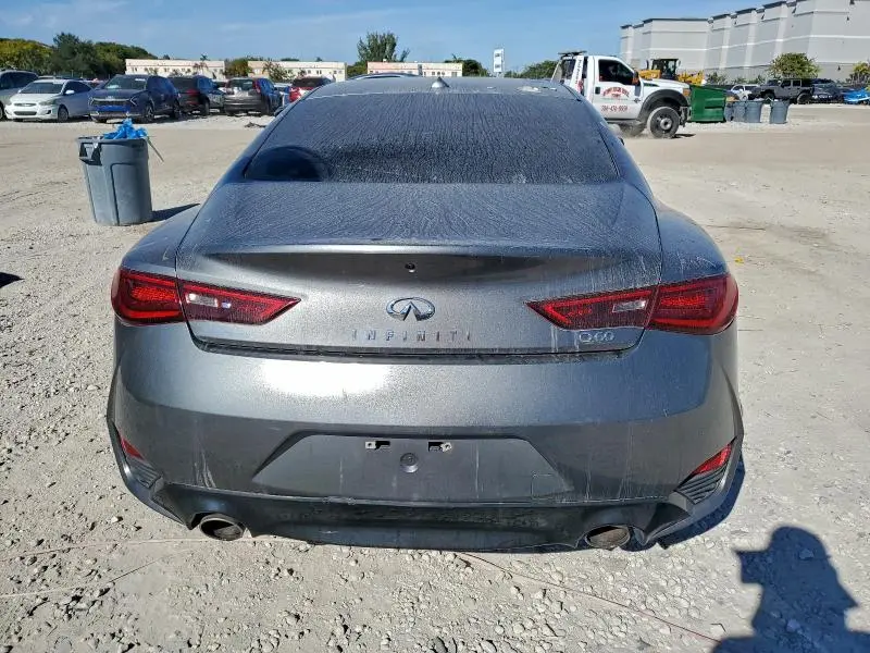 2017 INFINITI Q60 BASE  