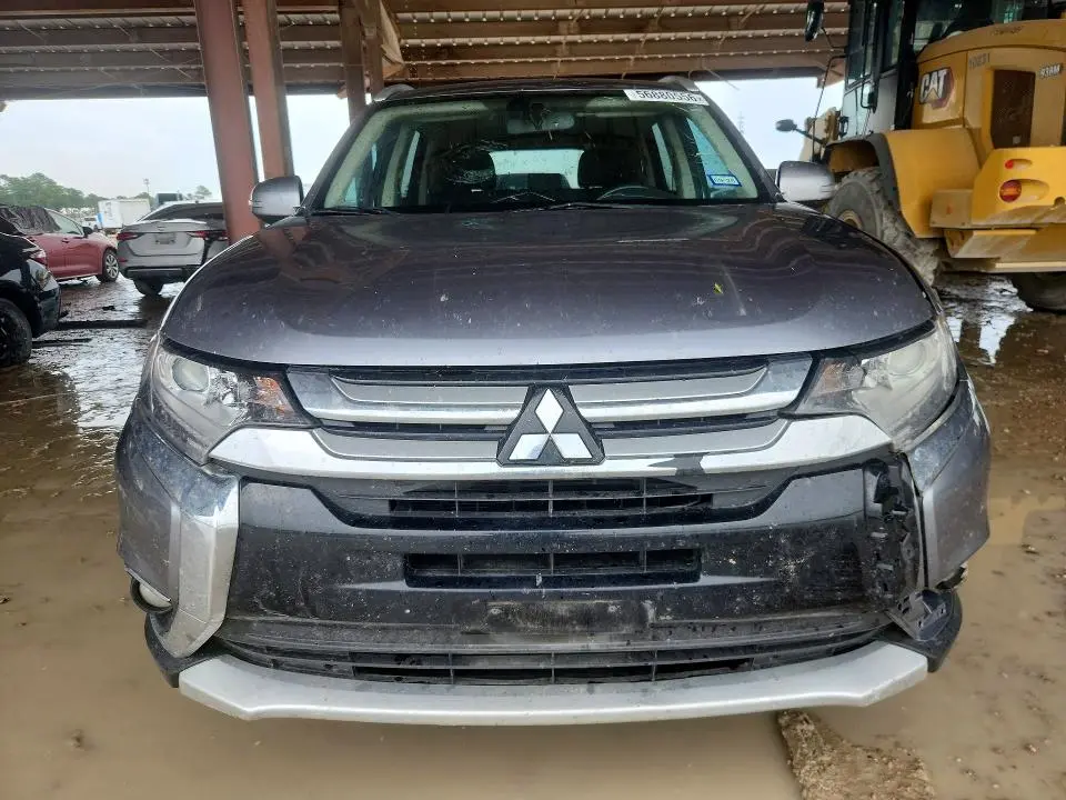 2017 MITSUBISHI OUTLANDER SE  