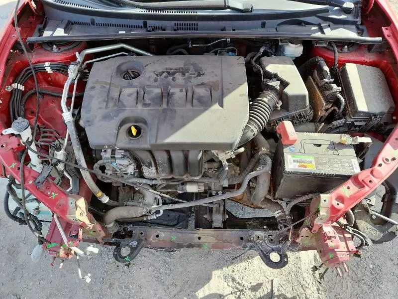 2014 TOYOTA COROLLA LE PLUS  