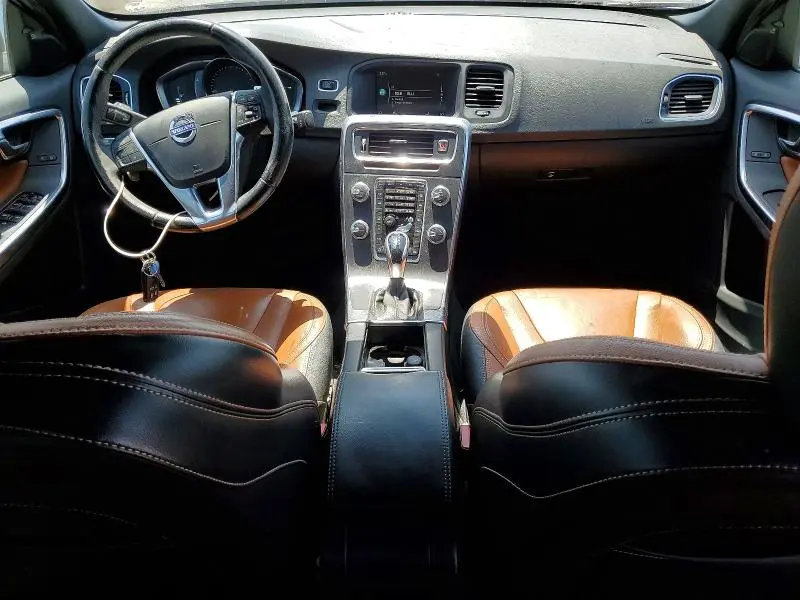 2016 VOLVO S60 PREMIER  