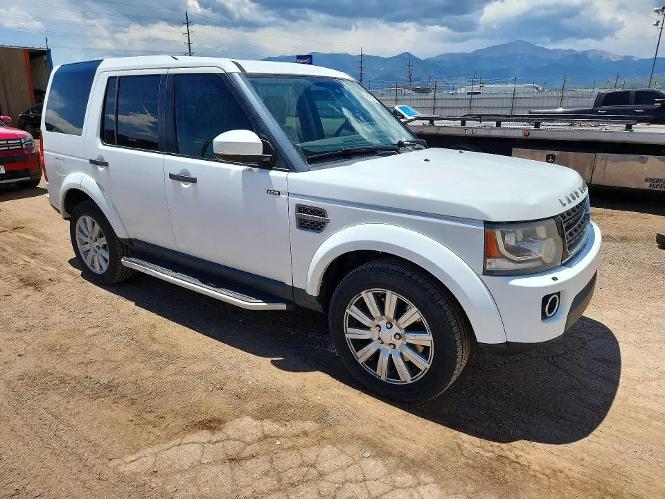 2015 LAND ROVER LR4   