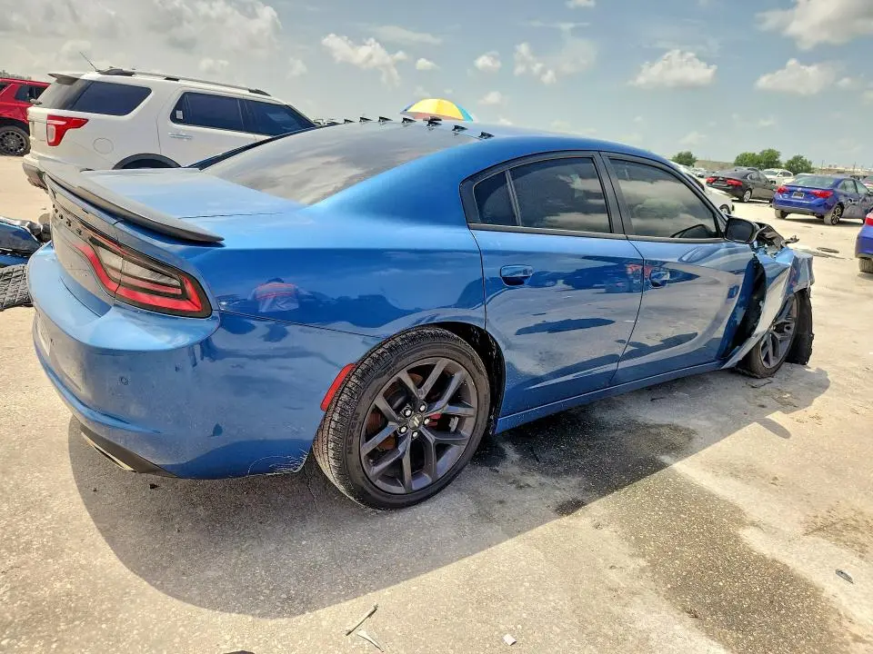 2021 DODGE CHARGER SXT  