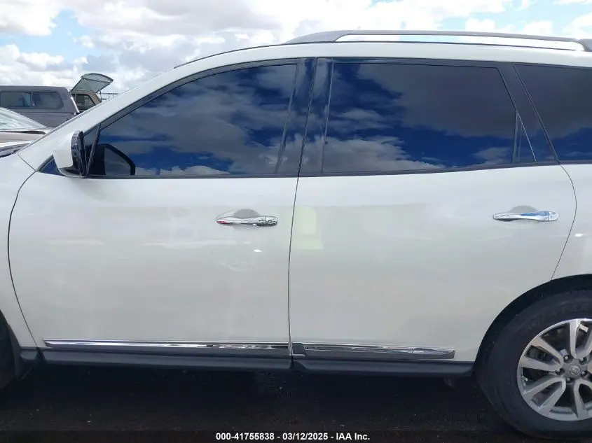 2016 NISSAN PATHFINDER SL
