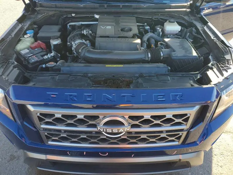 2022 NISSAN FRONTIER SV  