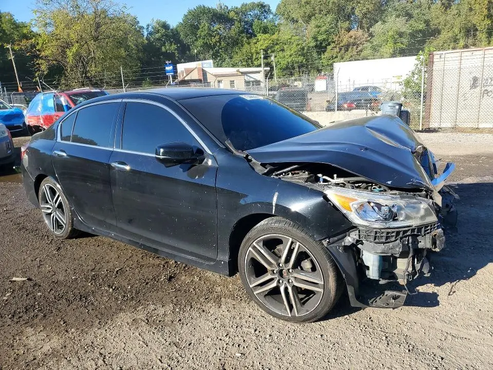 2017 HONDA ACCORD TOURING  