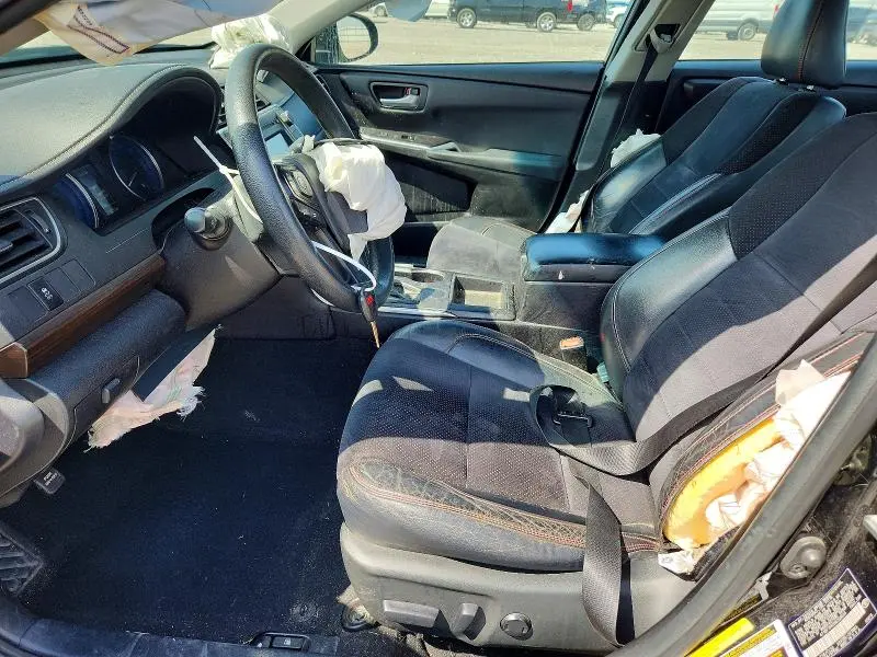 2017 TOYOTA CAMRY LE  