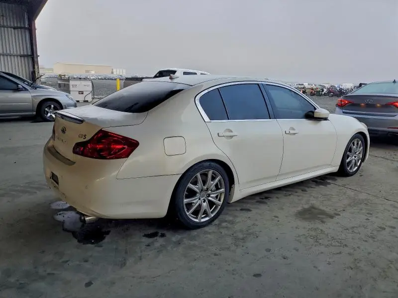 2012 INFINITI G37 BASE  