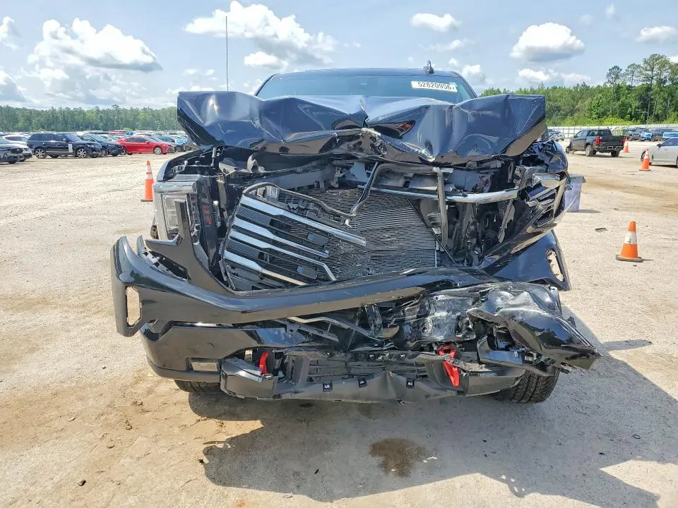 2025 GMC SIERRA K1500 AT4  