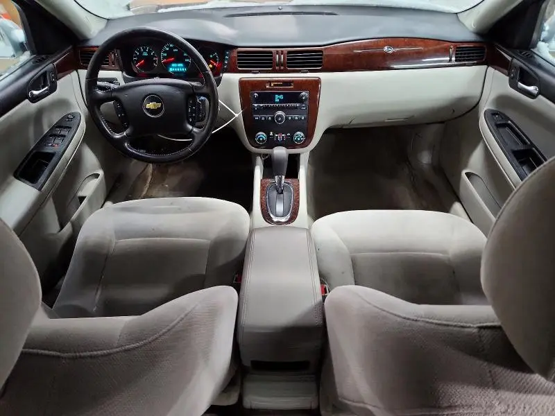 2011 CHEVROLET IMPALA LT  