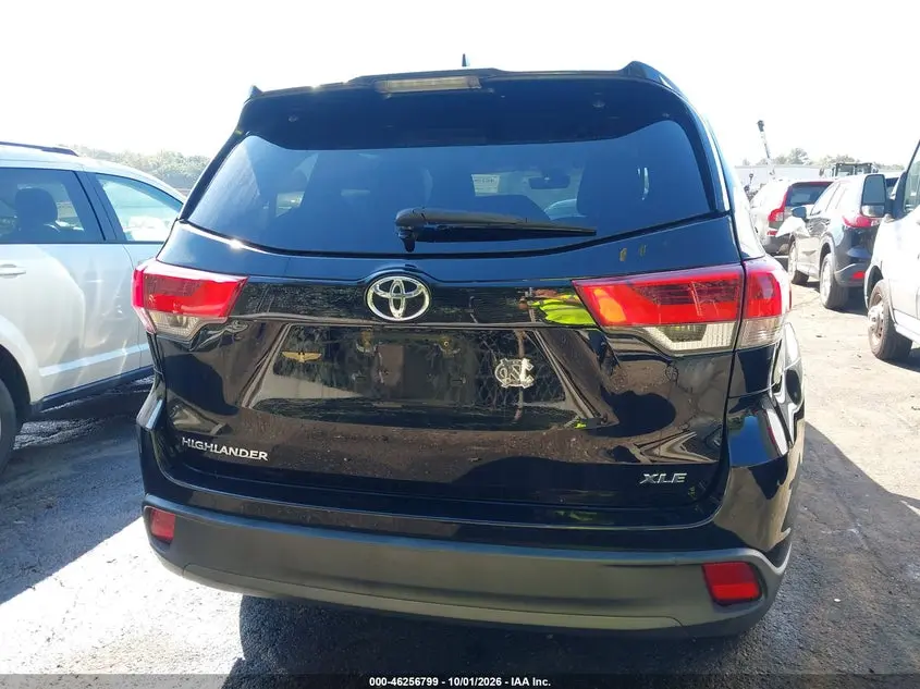 2019 TOYOTA HIGHLANDER XLE