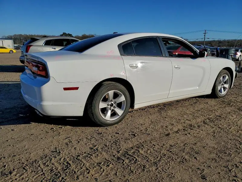 2014 DODGE CHARGER SE  