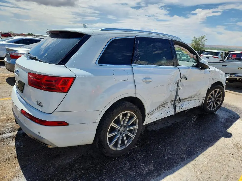 2017 AUDI Q7 PREMIUM PLUS  