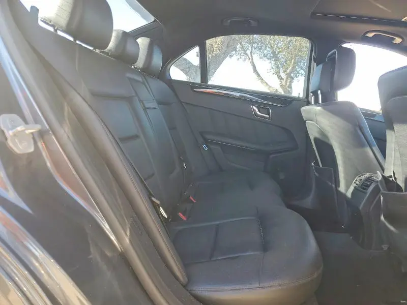 2010 MERCEDES-BENZ E 350  