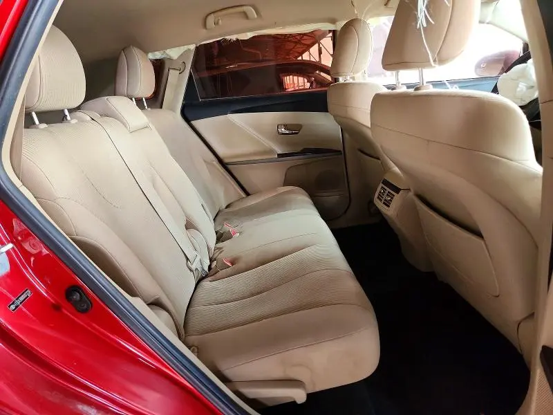 2013 TOYOTA VENZA LE  