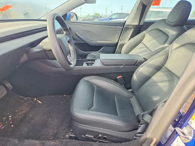 2025 TESLA MODEL 3   