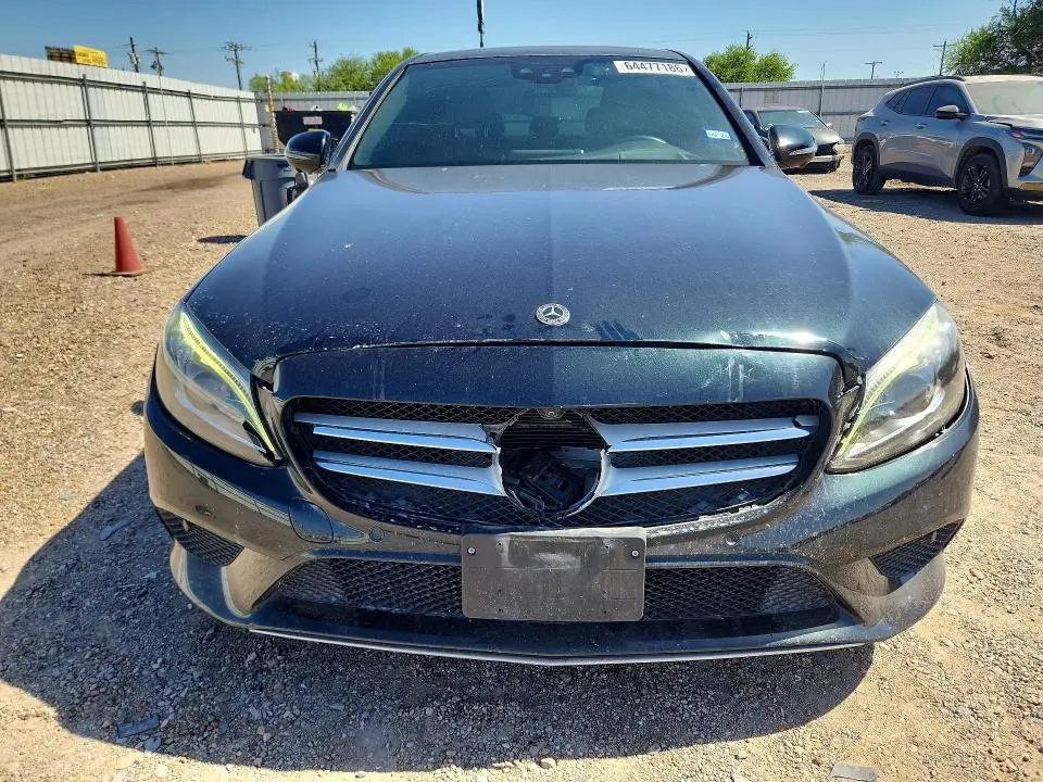 2019 MERCEDES-BENZ C300   