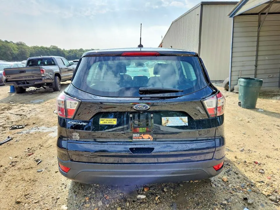 2017 FORD ESCAPE S  