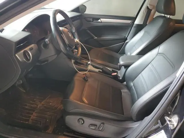 2020 VOLKSWAGEN PASSAT SE  