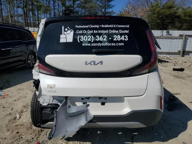 2023 KIA SOUL LX  