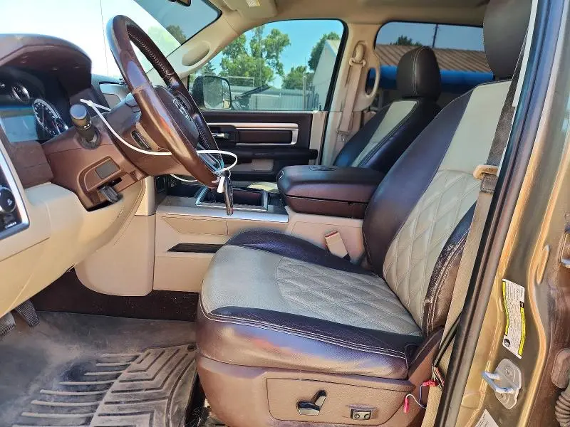 2015 RAM 2500 SLT  