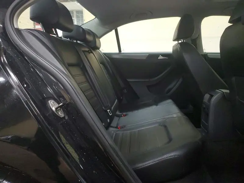 2013 VOLKSWAGEN JETTA SEL  