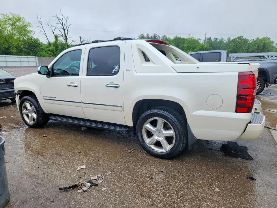 2012 CHEVROLET AVALANCHE LTZ  