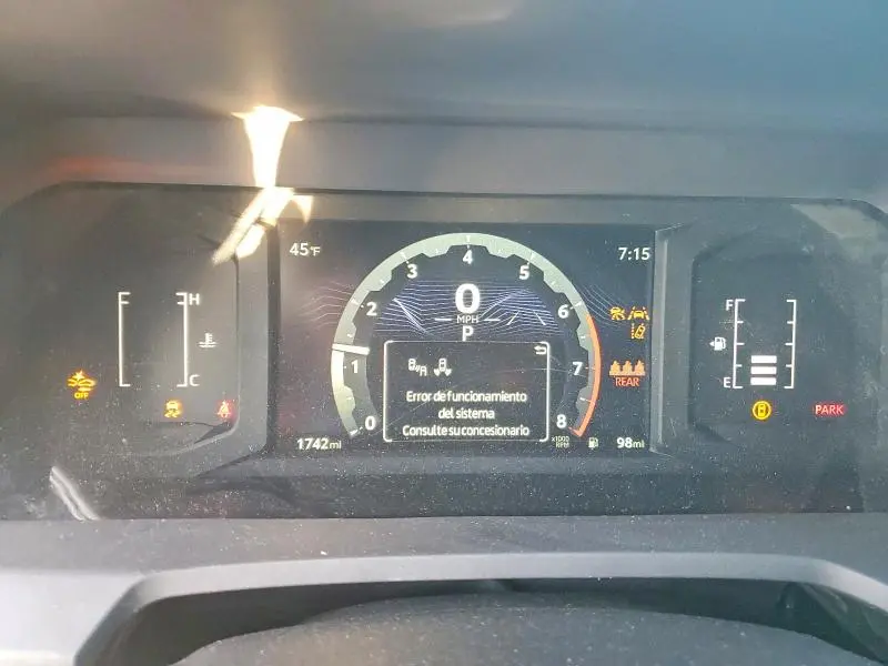 2026 TOYOTA TACOMA SR5  