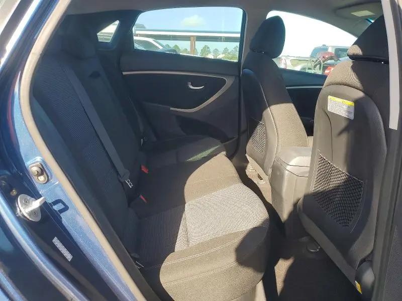 2016 HYUNDAI ELANTRA GT BASE  