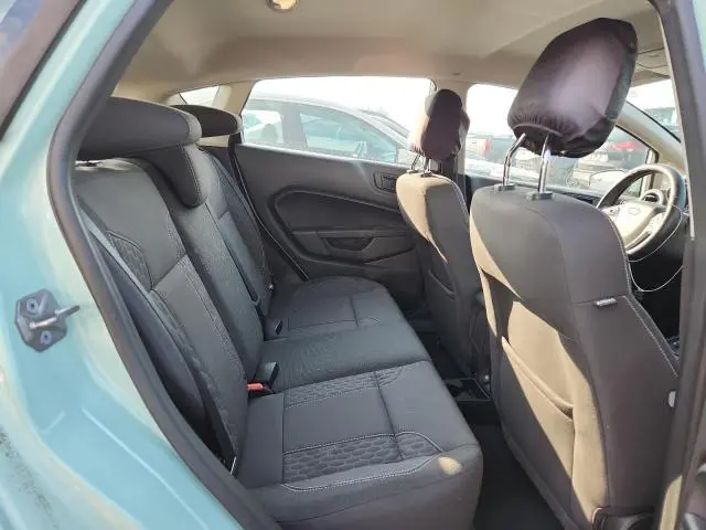 2017 FORD FIESTA SE  
