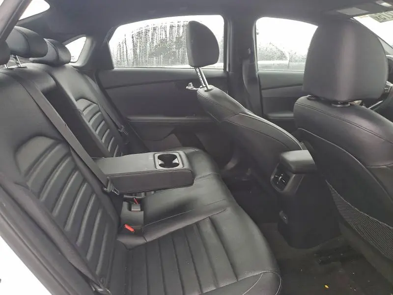 2022 KIA FORTE GT LINE  