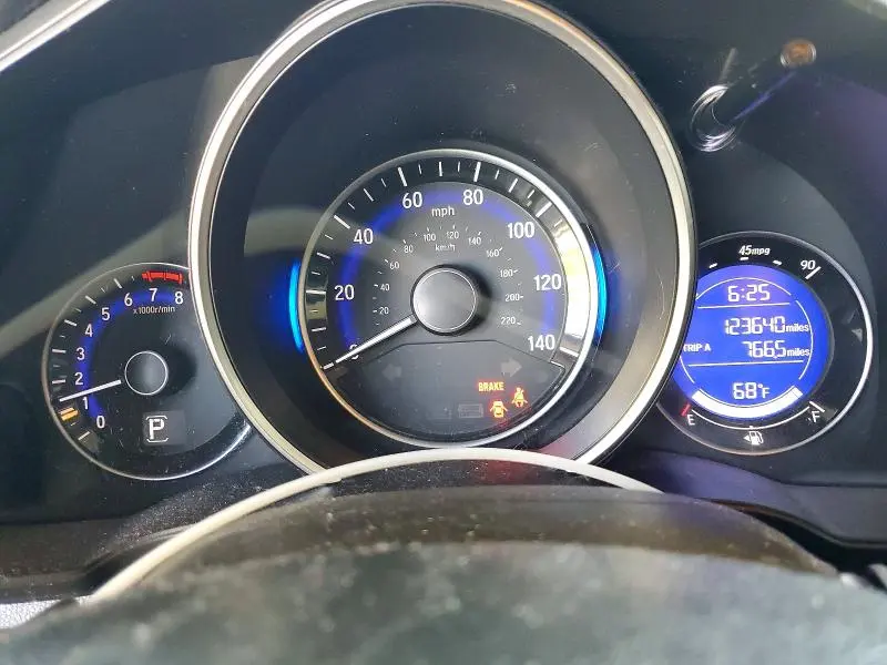 2015 HONDA FIT EX  
