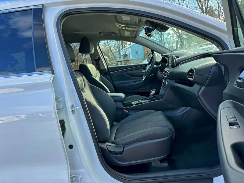 2019 HYUNDAI SANTA FE SEL  