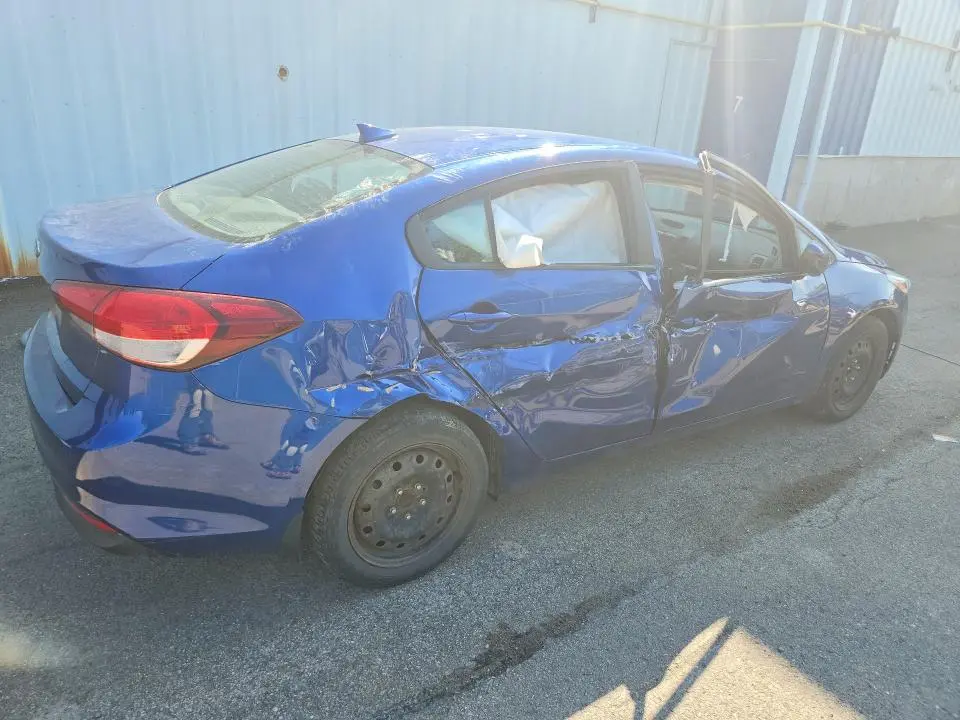2018 KIA FORTE LX  