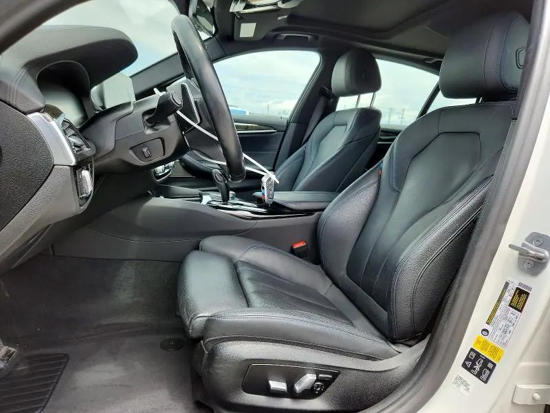 2020 BMW 540 XI  