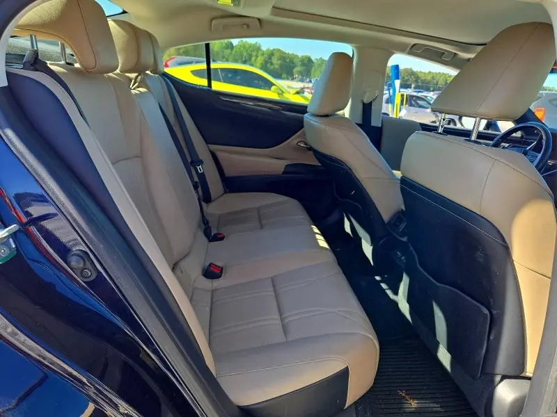 2019 LEXUS ES 350  