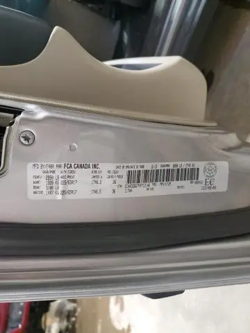 2015 DODGE GRAND CARAVAN SE  